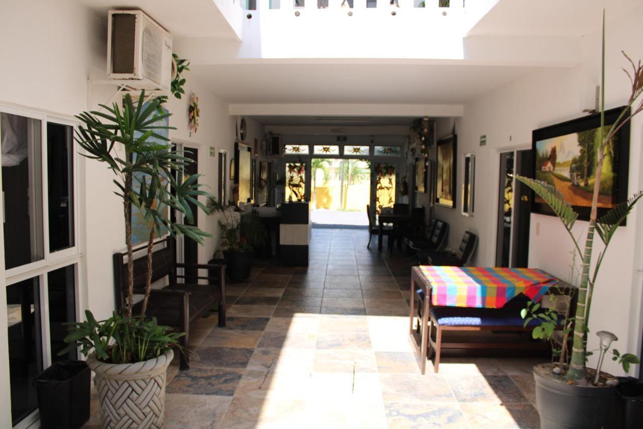 Hotel & Suites Vayor San Patricio Melaque Ngoại thất bức ảnh